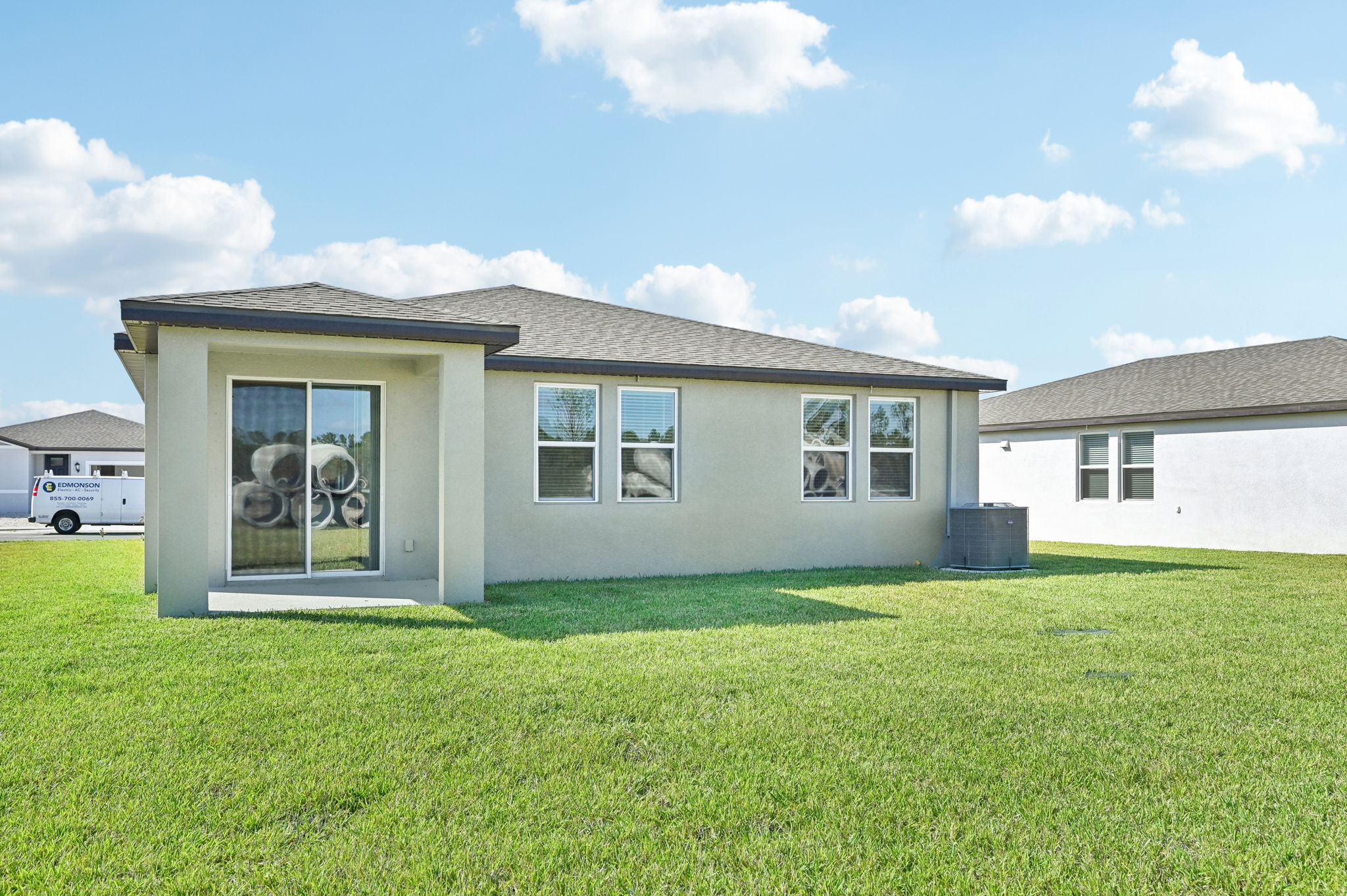 Tampa Division - Magnolia Bay - 200 Lazy Shore Drive, Nokomis, FL 34275 - 033