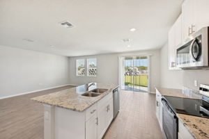 Tampa Division - Magnolia Bay - 200 Lazy Shore Drive, Nokomis, FL 34275 - 013