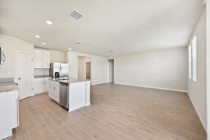 Tampa Division - Magnolia Bay - 200 Lazy Shore Drive, Nokomis, FL 34275 - 015