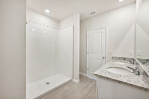 Tampa Division - Magnolia Bay - 200 Lazy Shore Drive, Nokomis, FL 34275 - 029