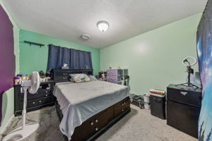  Photo 34