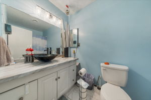 Photo 23