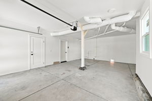 038_F8_200 Magnolia Ave