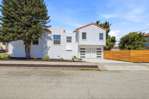044_F8_200 Magnolia Ave