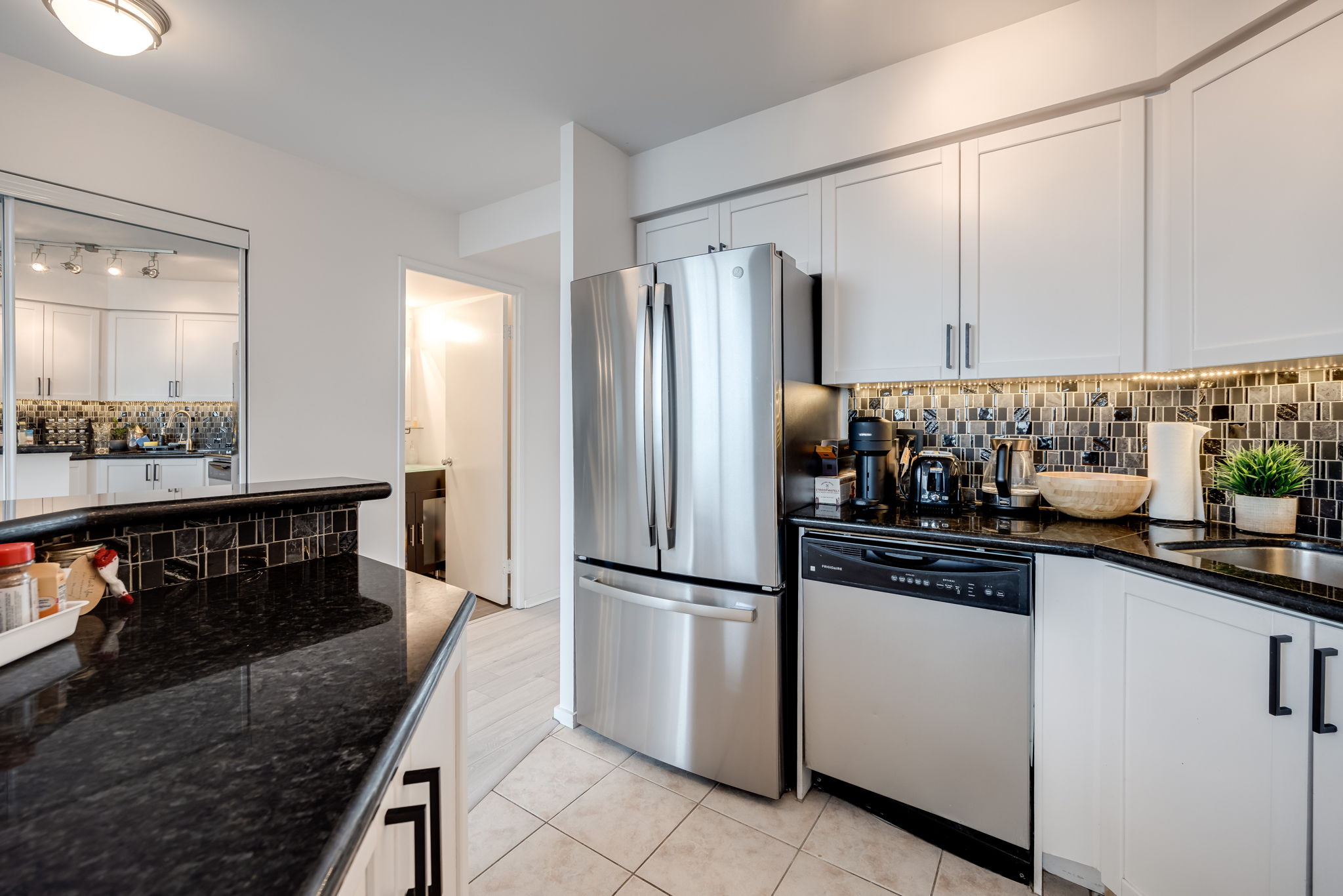 Toronto property showcase — delivered property photograph 17