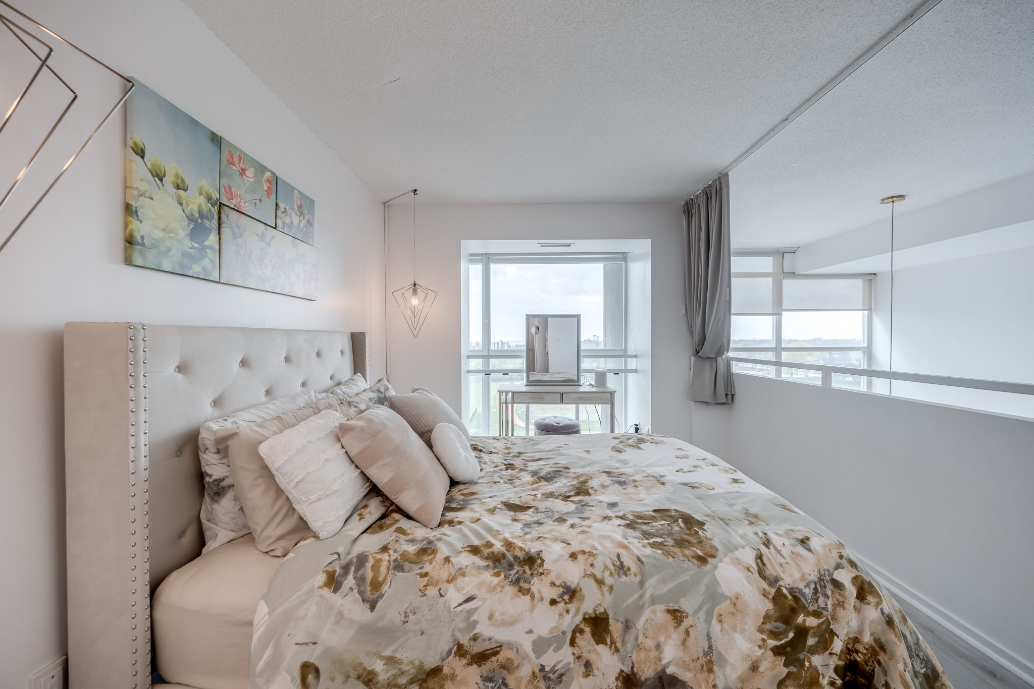 Toronto property showcase — delivered property photograph 25