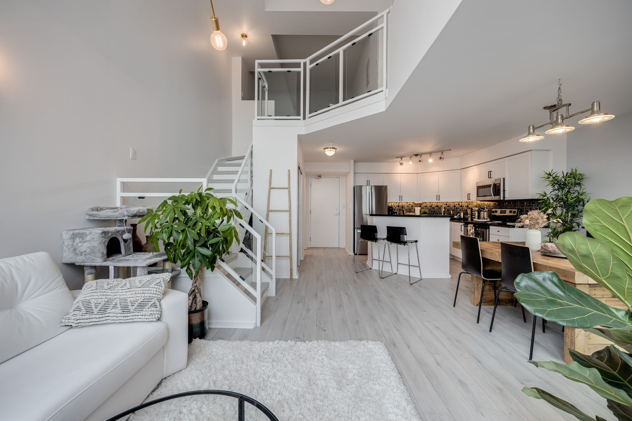 Toronto property showcase — delivered property photograph 9