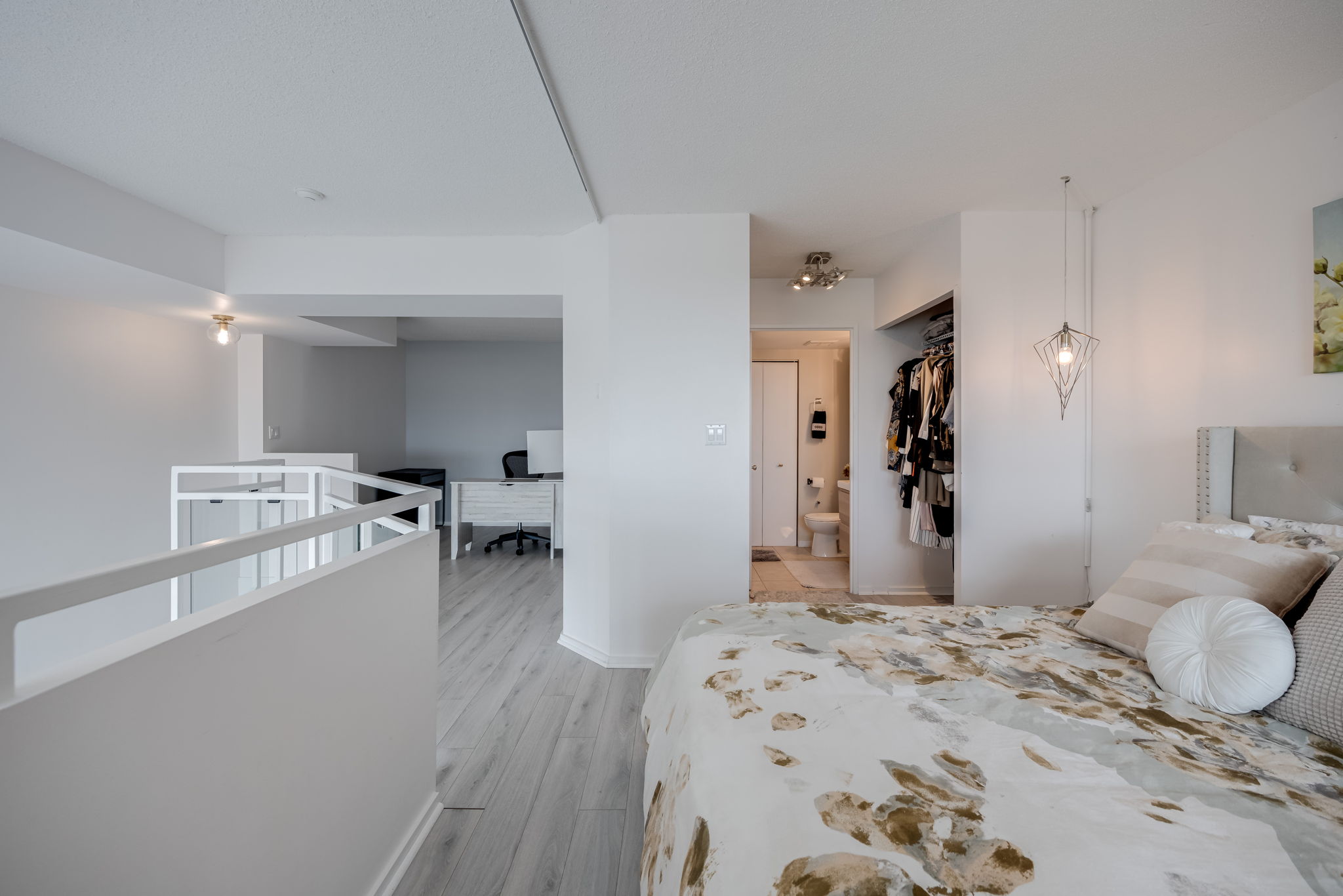 Toronto property showcase — delivered property photograph 29