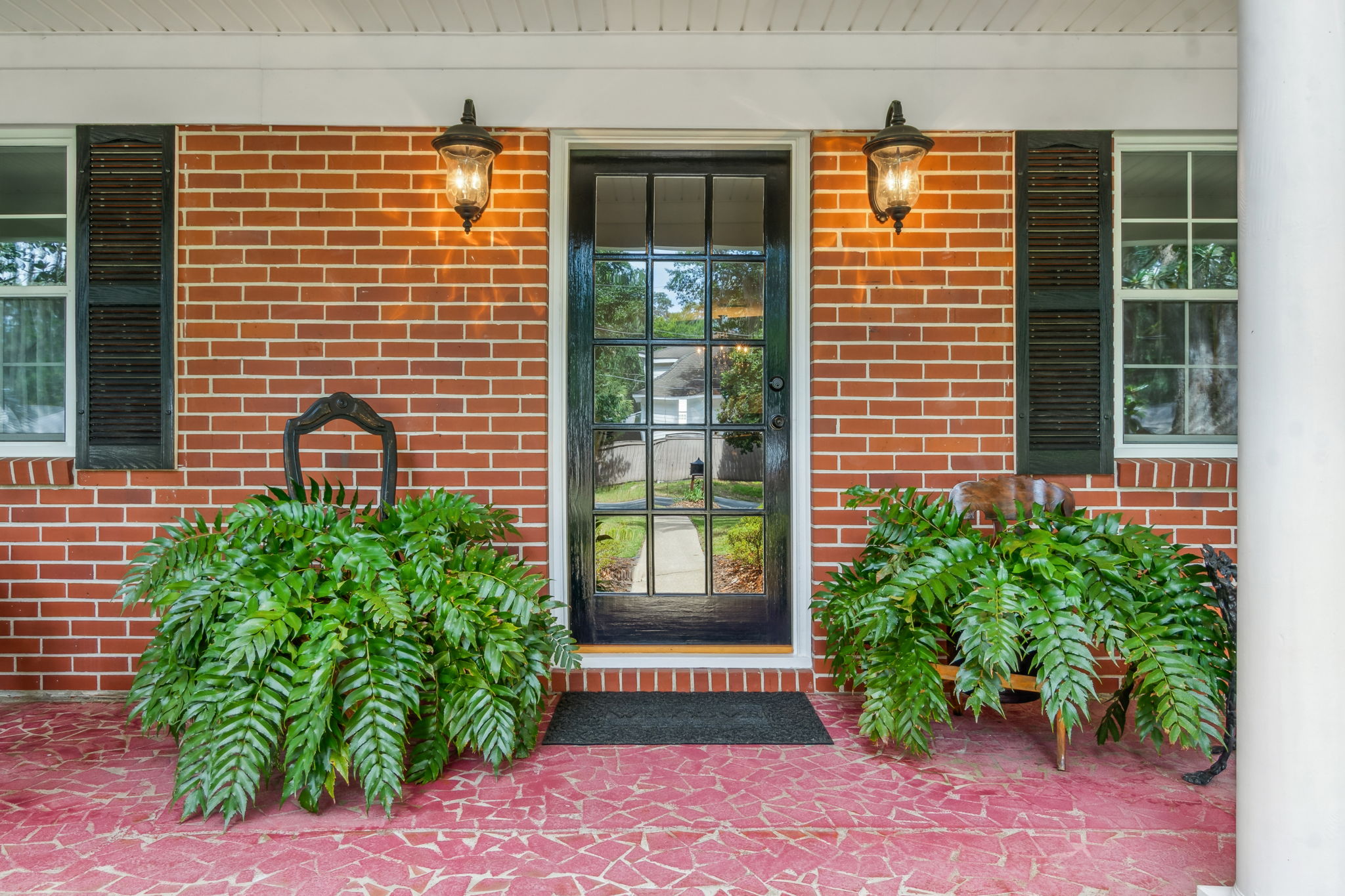 Front Entry Detail