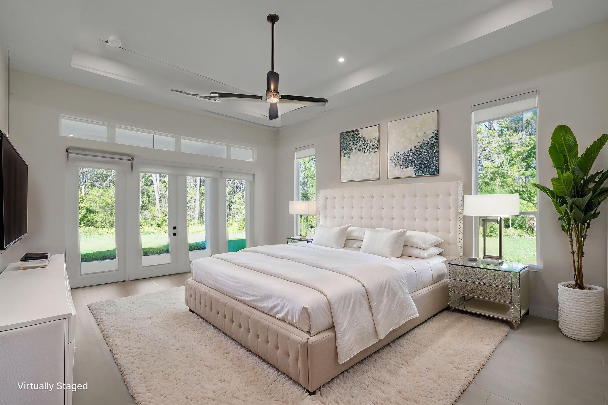 KUM00403 virtually staged.jpeg