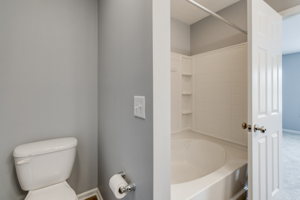 200 Pennington Square Way, Columbia, SC 29209, USA Photo 16