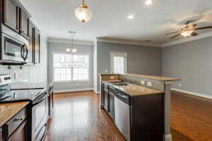 200 Pennington Square Way, Columbia, SC 29209, USA Photo 11