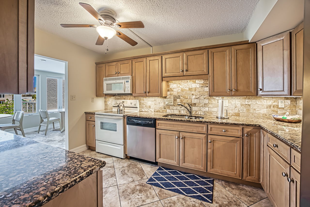 20-Kitchen