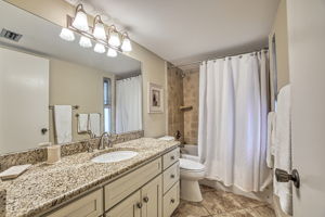 32-Guest-Bath