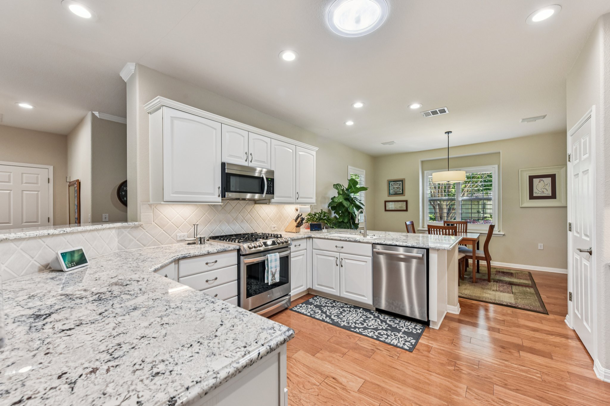 Scurry Pass-S0704-017.jpg