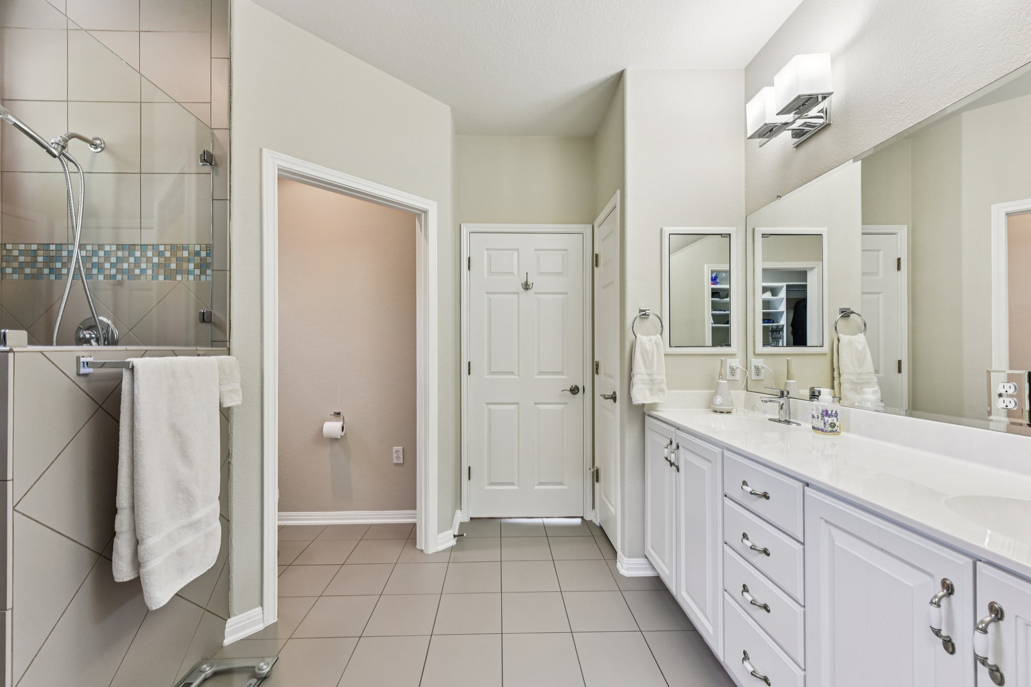 Scurry Pass-S0704-030.jpg