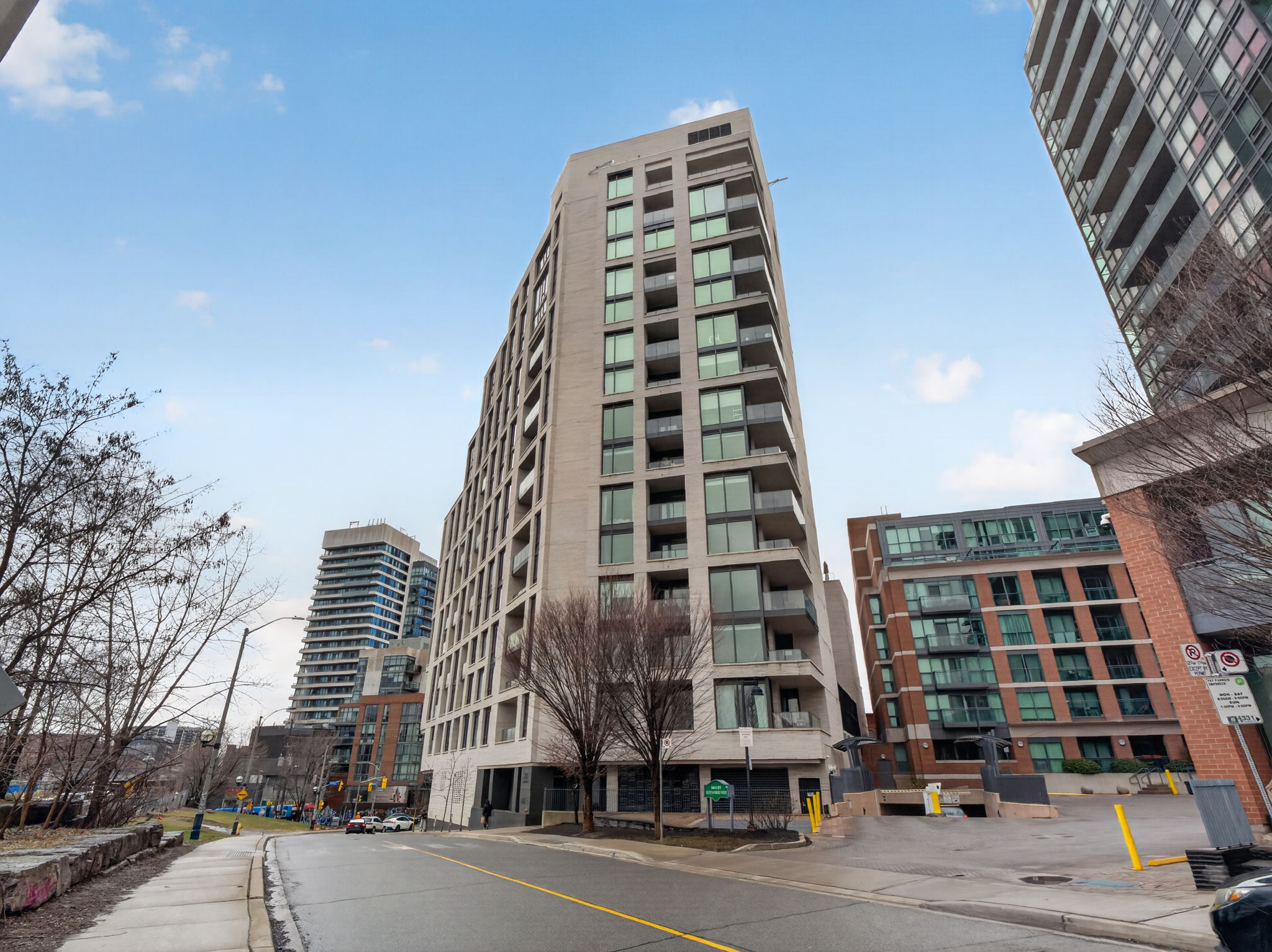 200 Sudbury St Unit 704 Toronto, ON M6J 0H1