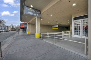  Photo 0