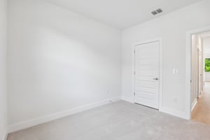 W 56th St 1104-S0805-033.jpg