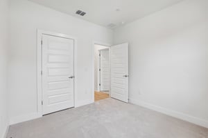 W 56th St 1104-S0805-034.jpg
