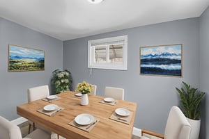 DSC03611 virtually staged.jpeg