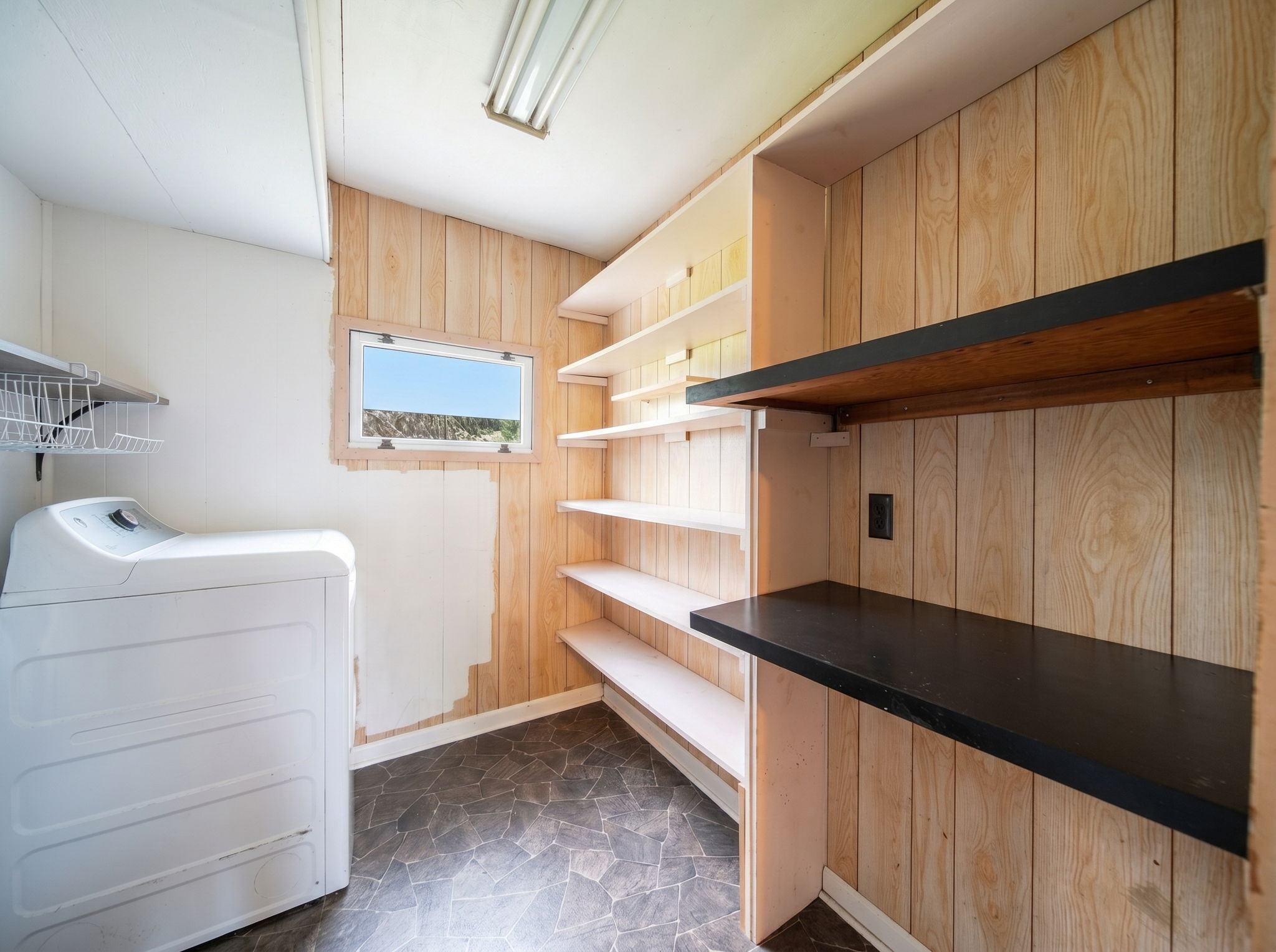 C.H.- 200 W Main St, Waldo-26