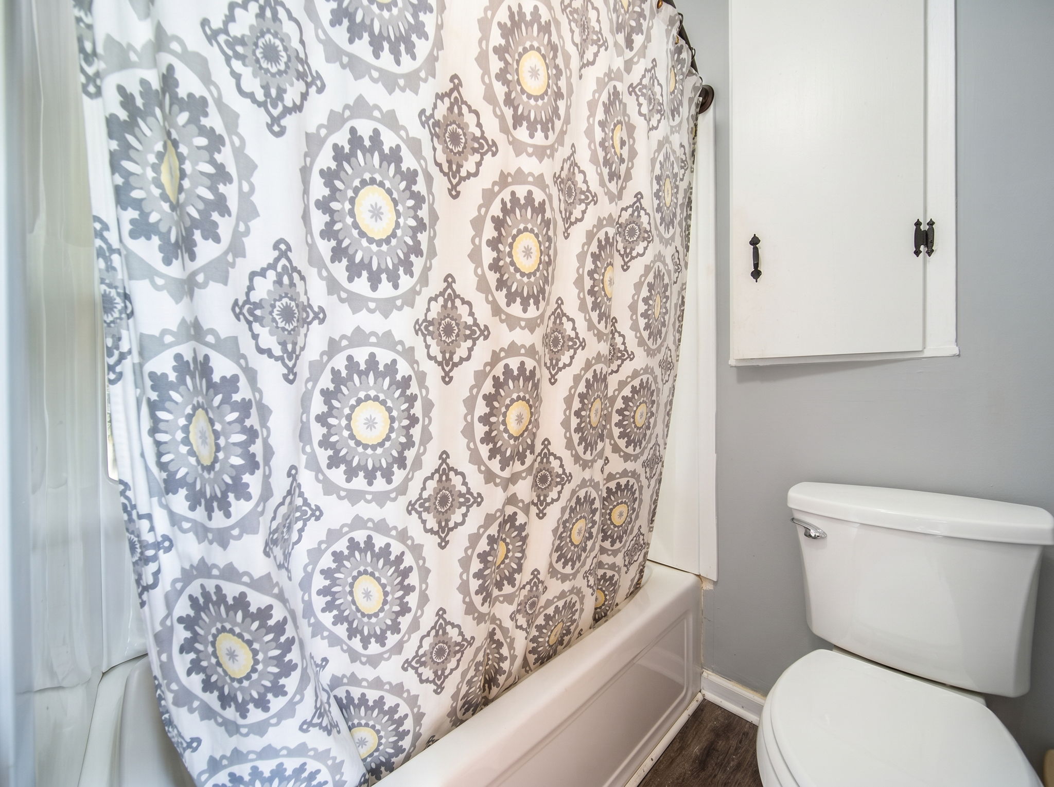 C.H.- 200 W Main St, Waldo-31