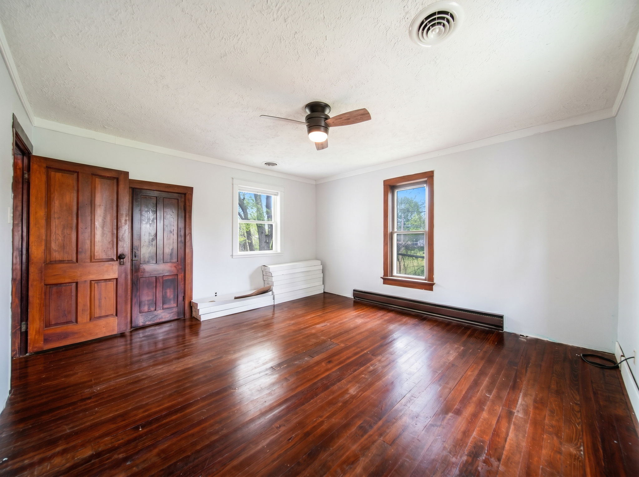 C.H.- 200 W Main St, Waldo-37