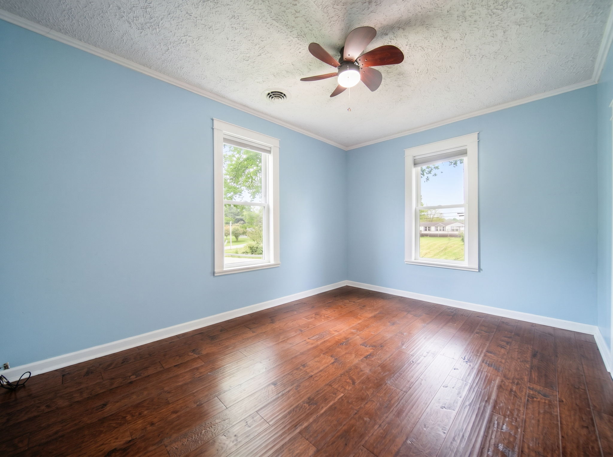 C.H.- 200 W Main St, Waldo-45