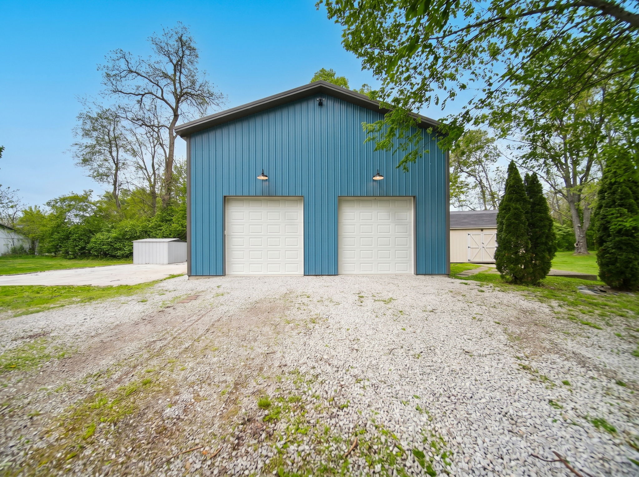 C.H.- 200 W Main St, Waldo-59