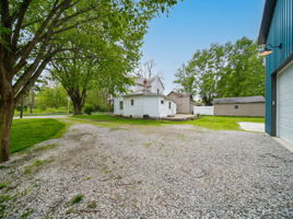 C.H.- 200 W Main St, Waldo-5