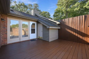  Photo 40