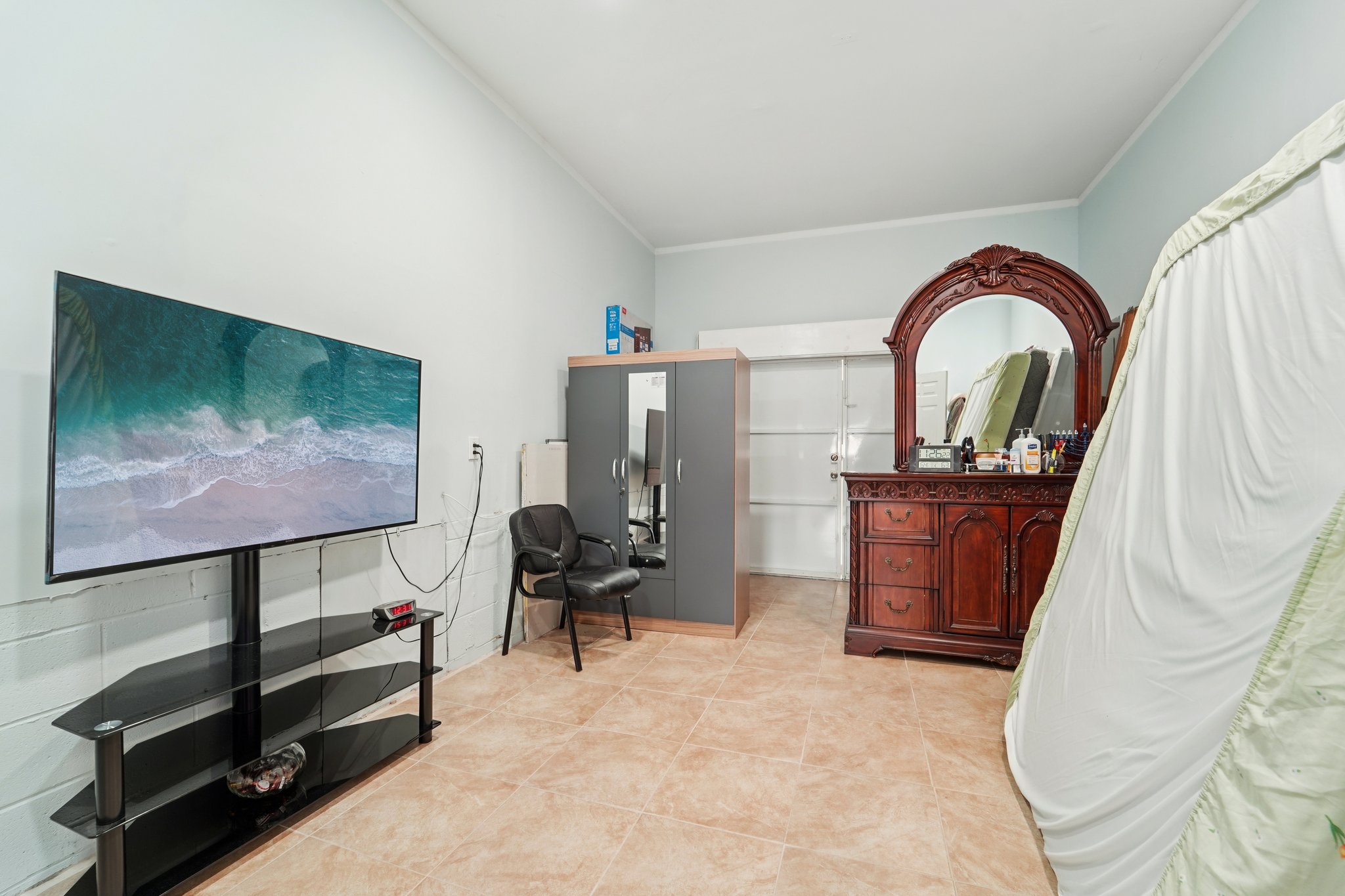 West St-S1601-032.jpg