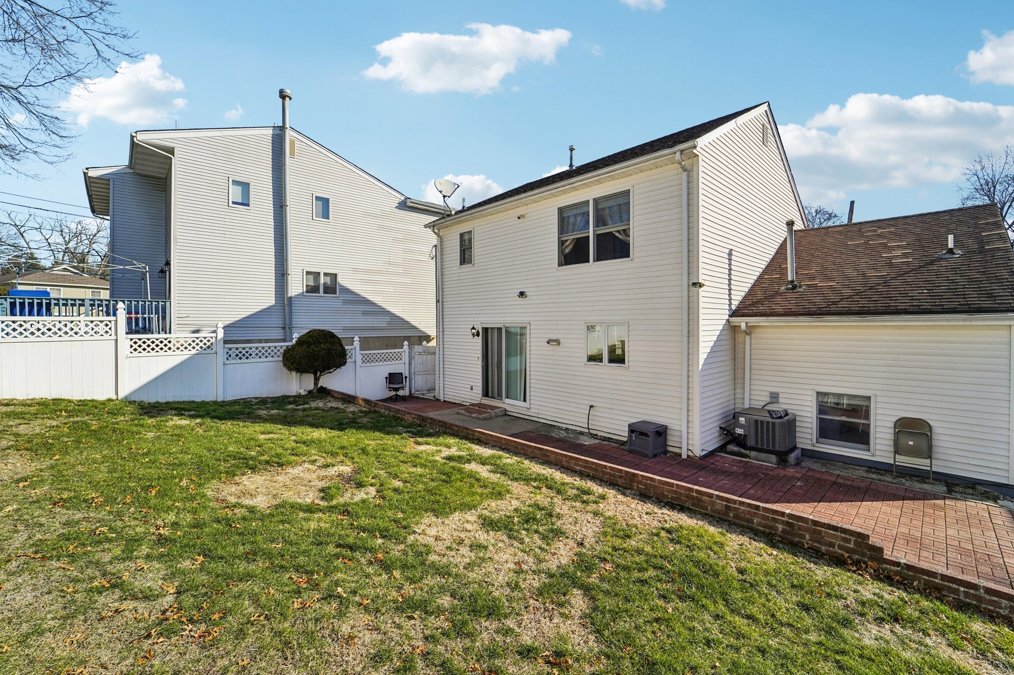 West St-S1601-036.jpg