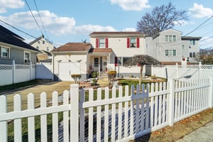 West St-S1601-004.jpg