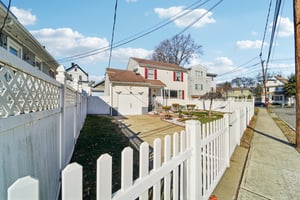 West St-S1601-006.jpg