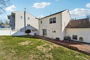 West St-S1601-036.jpg