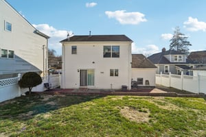 West St-S1601-037.jpg