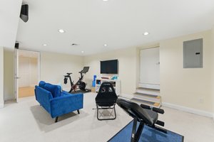  Photo 47