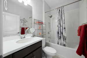  Photo 35