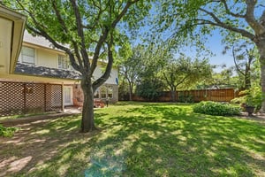 Inverness Dr-1304-042.jpg