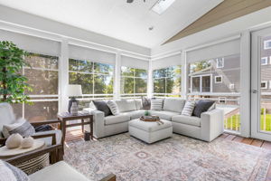 21-Sunroom