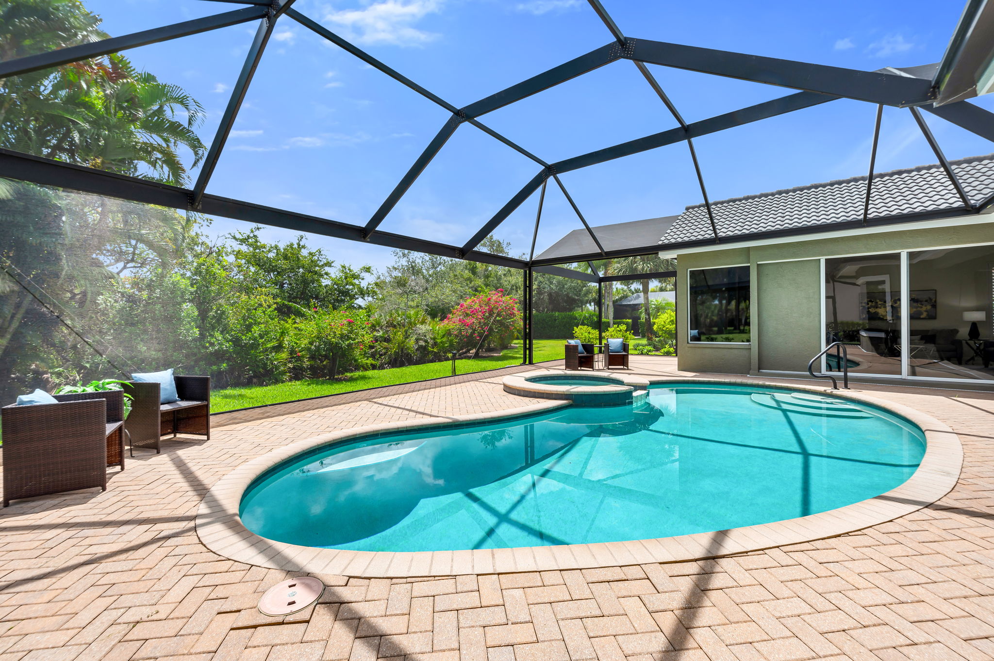 Lanai Pool View 2
