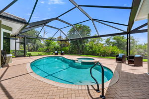 Lanai Pool