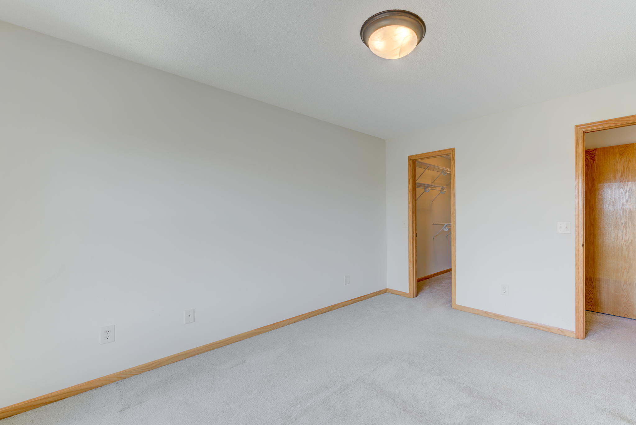 22 Primary Bedroom