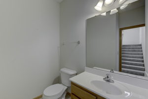 16_1 Bathroom