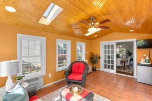 20009 Cinnabar Dr, Gaithersburg, MD 20879, USA Photo 25