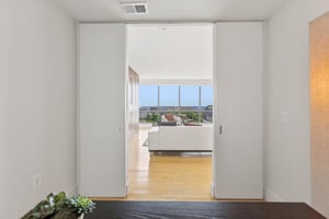 2001 15th St N 1005-64.jpg