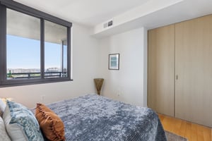 2001 15th St N 1005-81.jpg