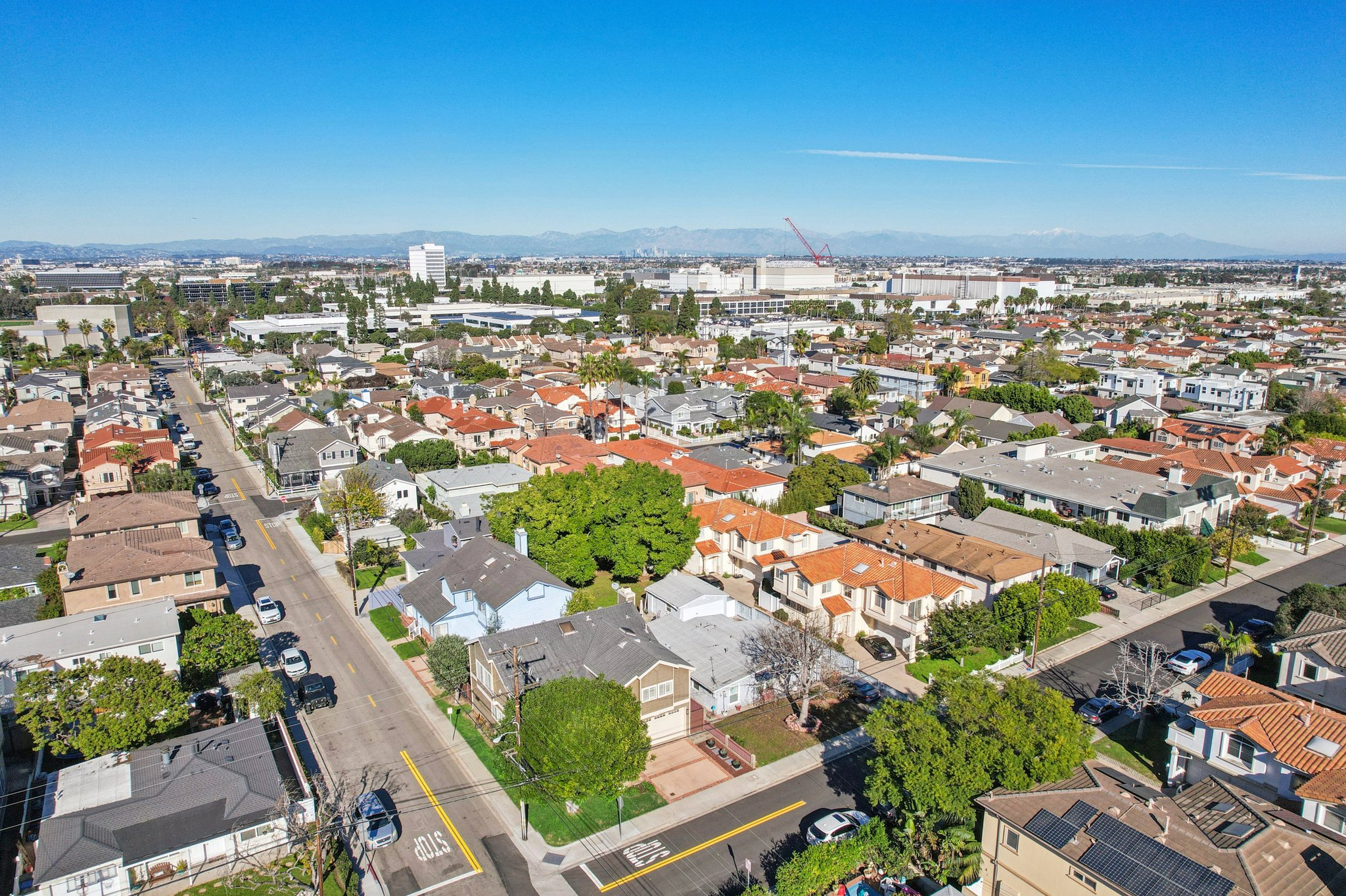 Bataan Rd-S1001-054.jpg